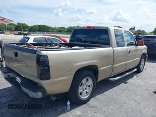 2005 Chevrolet Silverado 1500 Work Truck с VIN 1GCEC19X45Z250878, выставлен на аукционе IAAI как лот 39680172 с пробегом 174 798 миль миль и . История ставок и продаж доступна на DreamBid. Изображение 4.
