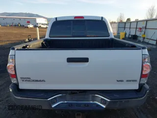 2007 Toyota Tacoma with VIN 5TELU42N67Z356092, listed as a IAAI auction lot 41690515 with 161,467 mi miles and . Bid and sale history available at DreamBid. Image 16.