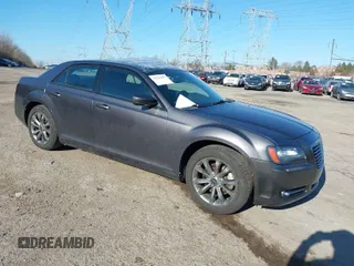 2014 Chrysler 300 with VIN 2C3CCAGG8EH298091, listed as a IAAI auction lot 41760483 with 141,663 mi miles. Bid and sale history available at carsss.com. Image 1.
