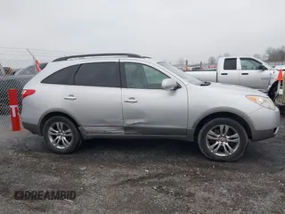 2012 Hyundai Veracruz Limited z VIN KM8NU4CC4CU190899, wystawiony jako IAAI lot #41511662 z przebiegiem 201 617 mil mil oraz . Historia ofert i sprzedaży dostępna na DreamBid. Obrazek 13.