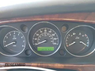 2007 Jaguar XJ with VIN SAJWA71B17SH12746, listed as a IAAI auction lot 41401422 with 99,735 mi miles. Bid and sale history available at carsss.com. Image 7.