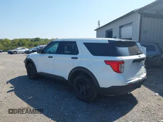2021 Ford Police Interceptor Utility z VIN 1FM5K8AB0MGB04298, wystawiony jako IAAI lot #40204106 z przebiegiem 74 293 mil mil oraz . Historia ofert i sprzedaży dostępna na DreamBid. Obrazek 3.