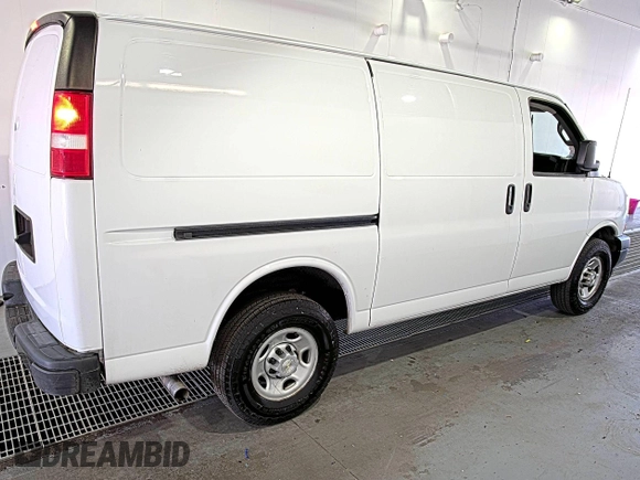 2021 Chevrolet Express Cargo z VIN 1GCWGAFP1M1303403, wystawiony jako IAAI lot #42672932 z przebiegiem 65 051 mil mil oraz . Historia ofert i sprzedaży dostępna na DreamBid. Obrazek 16.