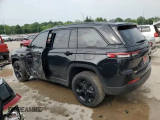 2025 Jeep Grand Cherokee Limited with VIN 1C4RJHBG9SC316771, listed as a Copart auction lot 58943495 with 860 mi miles and Salvage title. Bid and sale history available at DreamBid. Image 2.