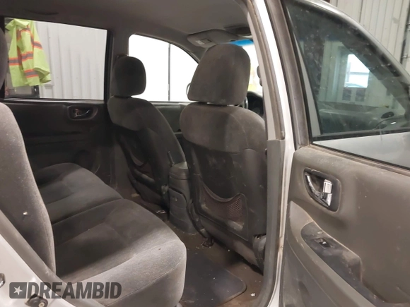 2004 Hyundai Santa Fe GLS with VIN KM8SC73D44U757341, listed as a IAAI auction lot 42254675 with 237,770 mi miles and . Bid and sale history available at DreamBid. Image 8.