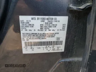 2013 Lincoln MKX z VIN 2LMDJ6JK8DBL36064, wystawiony jako Copart lot #54419455 z przebiegiem 180 798 mil mil oraz Czysty tytuł • Clean title. Historia ofert i sprzedaży dostępna na DreamBid. Obrazek 12.