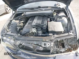 2006 BMW 3 Series 325Ci with VIN WBABD33496PL09007, listed as a IAAI auction lot 41396901 with 1 mi miles. Bid and sale history available at carsss.com. Image 10.