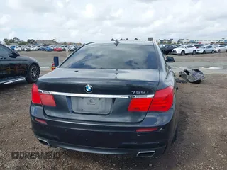 2011 BMW 7 Series 750i with VIN WBAKA8C50BCY36367, listed as a IAAI auction lot 41714313 with 109,707 mi miles. Bid and sale history available at carsss.com. Image 17.