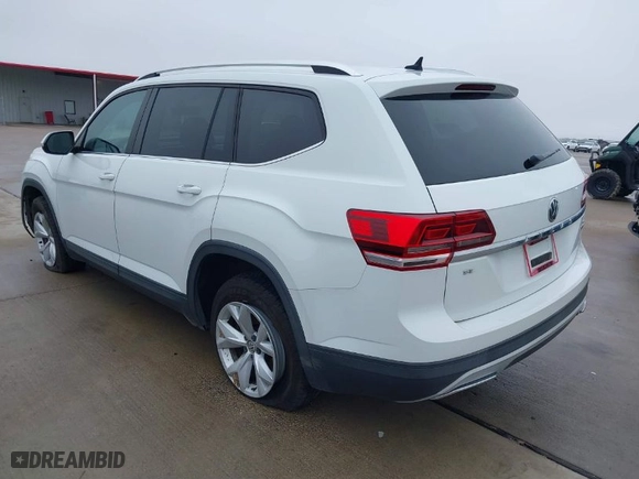 2018 Volkswagen Atlas 3.6L V6 SE with VIN 1V2KR2CA1JC541264, listed as a IAAI auction lot 41455771 with 151,173 mi miles. Bid and sale history available at carsss.com. Image 3.