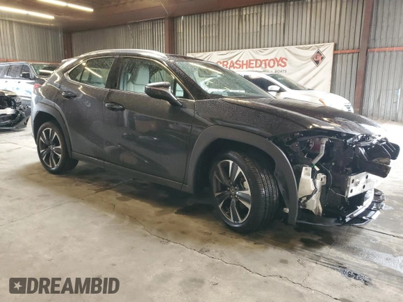2024 Lexus UX with VIN JTHX6JBH5R2171624, listed as a Copart auction lot 48083695 with 4,231 mi miles and Salvage Title. Bid and sale history available at carsss.com. Image 4.