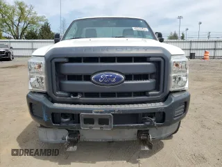 2014 Ford F-250 XL with VIN 1FTBF2B6XEEA82088, listed as a Copart auction lot 54400545 with Not provided miles and Clean title. Bid and sale history available at DreamBid. Image 5.