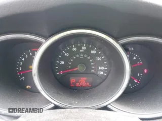 2012 Kia Sorento LX with VIN 5XYKTDA64CG259082, listed as a IAAI auction lot 42012153 with 162,383 mi miles. Bid and sale history available at carsss.com. Image 7.