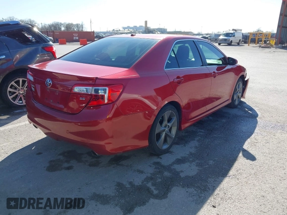 2012 Toyota Camry SE with VIN 4T1BK1FK5CU521306, listed as a IAAI auction lot 41820580 with 167,355 mi miles. Bid and sale history available at carsss.com. Image 4.