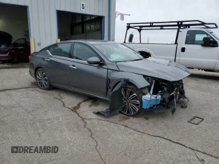 2023 Nissan Altima SL with VIN 1N4BL4EV5PN366809, listed as a Copart auction lot 42766955 with 23,855 mi miles and Clean Title. Bid and sale history available at DreamBid. Image 4.