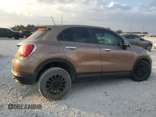 2018 FIAT 500X Pop with VIN ZFBCFXAB9JP634035, listed as a Copart auction lot 77771514 with 101,631 mi miles and Salvage title. Bid and sale history available at DreamBid. Image 3.
