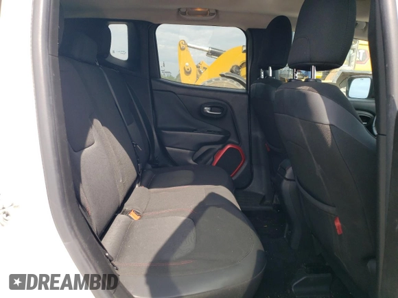 2015 Jeep Renegade Trailhawk с VIN ZACCJBCT4FPC47391, выставлен на аукционе Copart как лот 65541215 с пробегом 167 866 миль миль и Списание • Salvage title. История ставок и продаж доступна на DreamBid. Изображение 11.