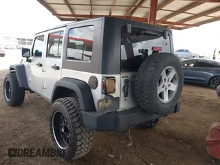 2010 Jeep Wrangler Unlimited Sport with VIN 1J4BA3H18AL161243, listed as a IAAI auction lot 41960370 with 89,004 mi miles. Bid and sale history available at carsss.com. Image 3.