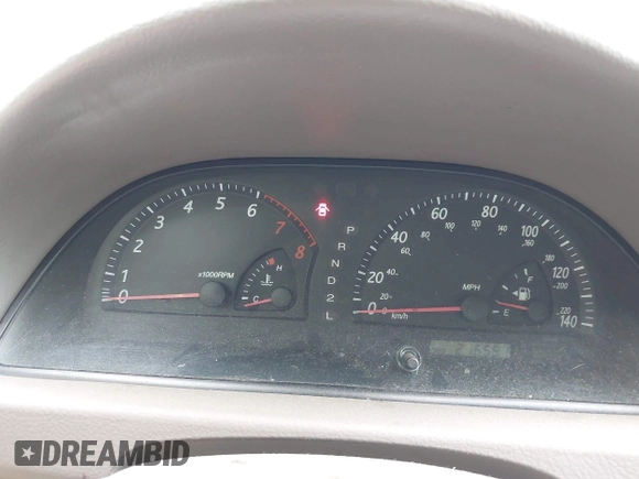 2002 Toyota Camry LE z VIN 4T1BE32K12U619689, wystawiony jako IAAI lot #42222078 z przebiegiem 216 591 mil mil oraz . Historia ofert i sprzedaży dostępna na DreamBid. Obrazek 7.