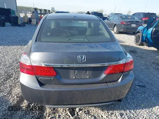2013 Honda Accord Sdn EX-L with VIN 1HGCR2F80DA098234, listed as a IAAI auction lot 42074052 with 183,567 mi miles. Bid and sale history available at carsss.com. Image 17.