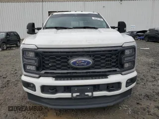 2023 Ford F-350 XL с VIN 1FT8W3BT6PED13884, выставлен на аукционе Copart как лот 52297765 с пробегом 56 112 миль миль и Списание • Salvage title. История ставок и продаж доступна на DreamBid. Изображение 5.