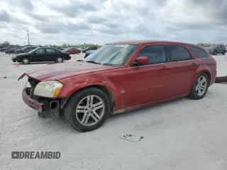 2005 Dodge Magnum RT with VIN 2D4GV58215H637696, listed as a Copart auction lot 45533165 with 265,274 mi miles and Salvage Title. Bid and sale history available at carsss.com. Image 1.