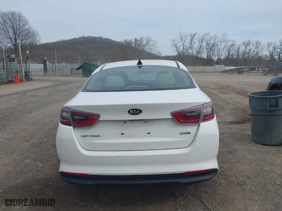 2015 Kia Optima Hybrid with VIN KNAGM4AD7F5086217, listed as a IAAI auction lot 41811147 with NaN miles. Bid and sale history available at carsss.com. Image 16.