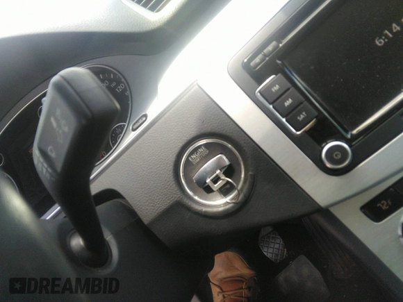 2013 Volkswagen CC R-Line с VIN WVWAP7AN6DE540836, выставлен на аукционе IAAI как лот 42542982 с пробегом 80 364 миль миль и . История ставок и продаж доступна на DreamBid. Изображение 11.