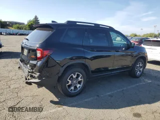2022 Honda Passport TrailSport with VIN 5FNYF8H6XNB003764, listed as a Copart auction lot 56180195 with 61,515 mi miles and Salvage title. Bid and sale history available at DreamBid. Image 3.