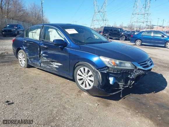 2015 Honda Accord Sedan EX-L with VIN 1HGCR2F82FA099985, listed as a IAAI auction lot 41823545 with 1 mi miles. Bid and sale history available at carsss.com. Image 1.