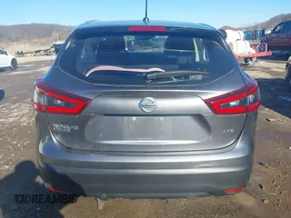 2020 Nissan Rogue Sport SL with VIN JN1BJ1CWXLW386085, listed as a IAAI auction lot 41573909 with 60,167 mi miles. Bid and sale history available at carsss.com. Image 16.