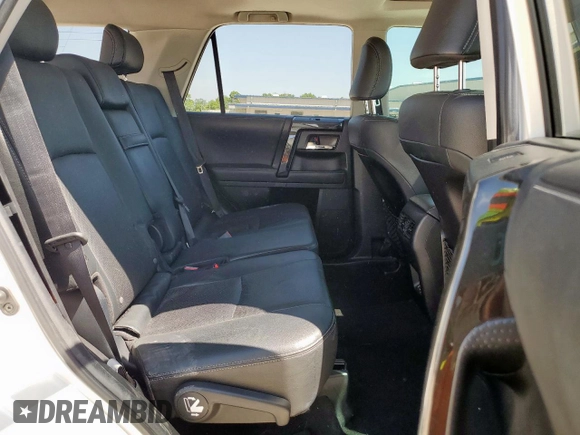 2020 Toyota 4Runner SR5 with VIN JTEZU5JR0L5220926, listed as a Copart auction lot 57238995 with 49,362 mi miles and Salvage title. Bid and sale history available at DreamBid. Image 11.