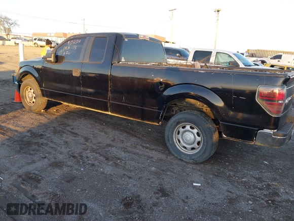 2011 Ford F-150 XL w/HD Payload Pkg with VIN 1FTVX1CF0BKE08528, listed as a IAAI auction lot 41448633 with 178,454 mi miles. Bid and sale history available at carsss.com. Image 3.