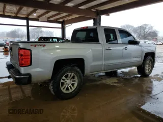 2015 Chevrolet Silverado 1500 LT with VIN 1GCVKREC3FZ247234, listed as a Copart auction lot 86306404 with 130,471 mi miles and Salvage Title. Bid and sale history available at carsss.com. Image 3.