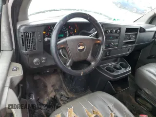 2012 Chevrolet Express Cargo z VIN 1GCWGFCAXC1165369, wystawiony jako Copart lot #60208784 z przebiegiem 199 099 mil mil oraz Szkoda całkowita • Salvage title. Historia ofert i sprzedaży dostępna na DreamBid. Obrazek 8.