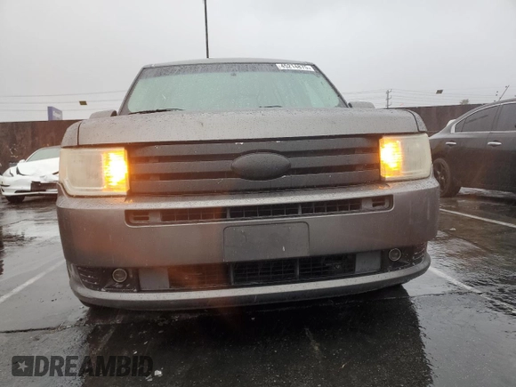 2009 Ford Flex SEL with VIN 2FMEK62C99BB07324, listed as a Copart auction lot 45214875 with 181,008 mi miles and Salvage Title. Bid and sale history available at carsss.com. Image 5.
