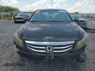 2011 Honda Accord EX-L with VIN 1HGCP3F81BA029450, listed as a Copart auction lot 62158145 with 199,491 mi miles and Clean title. Bid and sale history available at DreamBid. Image 5.