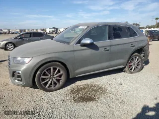 2023 Audi SQ5 Premium Plus with VIN WA1B4AFY1P2026504, listed as a Copart auction lot 82707374 with 19,521 mi miles and Salvage Title. Bid and sale history available at carsss.com. Image 1.