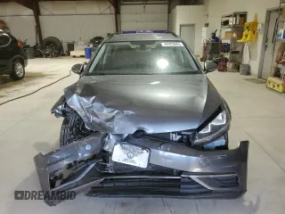 2019 Volkswagen Golf S z VIN 3VWY57AU4KM512582, wystawiony jako Copart lot #49403665 z przebiegiem 103 138 mil mil oraz Szkoda całkowita • Salvage title. Historia ofert i sprzedaży dostępna na DreamBid. Obrazek 5.