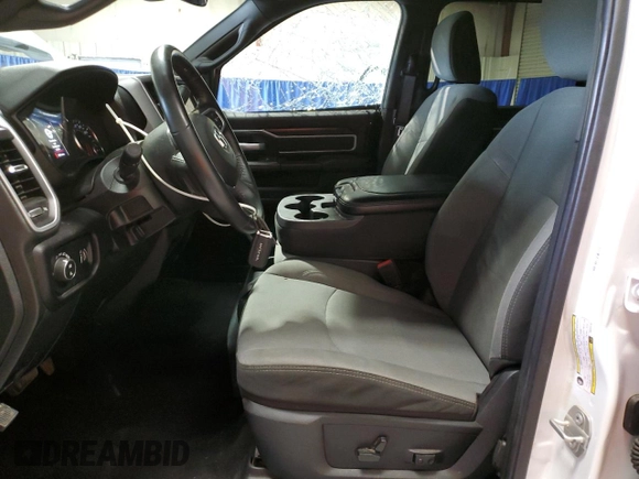 2024 Ram 2500 Big Horn with VIN 3C6UR5DL6RG244728, listed as a Copart auction lot 63820805 with 39,351 mi miles and Clean title. Bid and sale history available at DreamBid. Image 7.