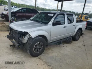 2014 Nissan Frontier SV with VIN 1N6AD0ERXEN743272, listed as a Copart auction lot 60430625 with 110,584 mi miles and Clean title. Bid and sale history available at DreamBid. Image 1.