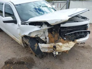 2018 Chevrolet Silverado 1500 LT with VIN 3GCUKREC3JG375591, listed as a IAAI auction lot 40887974 with 72,453 mi miles. Bid and sale history available at carsss.com. Image 16.