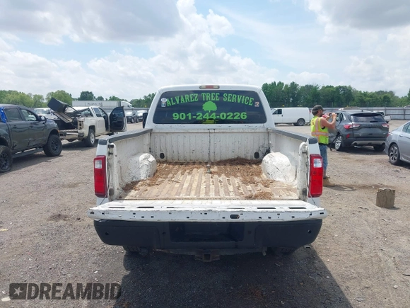 2010 Ford F-250 XL with VIN 1FTSW2BY5AEA60883, listed as a IAAI auction lot 42103121 with 192,094 mi miles and . Bid and sale history available at DreamBid. Image 17.