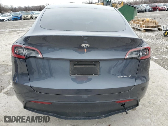 2023 Tesla Model Y Long Range z VIN 7SAYGDEE8PF884567, wystawiony jako Copart lot #45181465 z przebiegiem 16 653 mil mil oraz Szkoda całkowita • Salvage title. Historia ofert i sprzedaży dostępna na DreamBid. Obrazek 6.