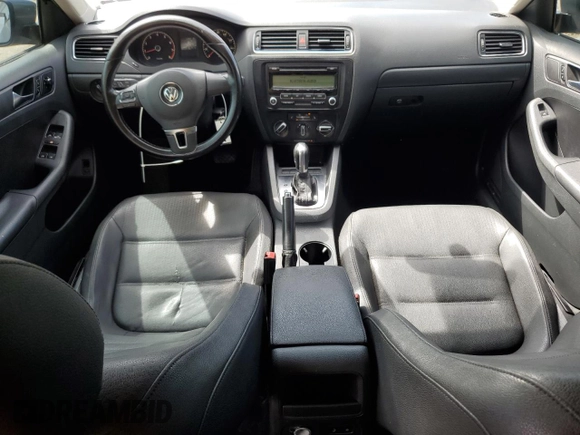 2011 Volkswagen Jetta SE with VIN 3VWDX7AJ2BM361210, listed as a Copart auction lot 53984825 with 223,915 mi miles and Salvage title. Bid and sale history available at DreamBid. Image 8.
