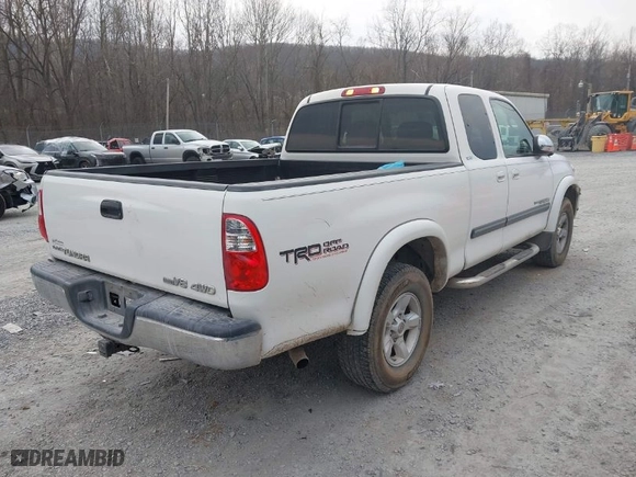 2006 Toyota Tundra SR5 with VIN 5TBBT44176S474522, listed as a IAAI auction lot 41662123 with 124,409 mi miles. Bid and sale history available at carsss.com. Image 4.
