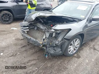 2011 Honda Accord EX с VIN 1HGCP2F75BA073517, выставлен на аукционе IAAI как лот 41875713 с пробегом 170 352 миль миль и . История ставок и продаж доступна на DreamBid. Изображение 6.