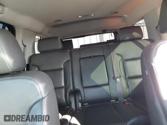 2016 Chevrolet Tahoe LT z VIN 1GNSCBKCXGR110439, wystawiony jako Copart lot #47486085 z przebiegiem 127 960 mil mil oraz Szkoda całkowita • Salvage title. Historia ofert i sprzedaży dostępna na DreamBid. Obrazek 10.
