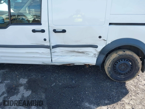 2012 Ford Transit Connect XLT z VIN NM0LS7BN7CT118474, wystawiony jako IAAI lot #41148475 z przebiegiem 139 352 mil mil oraz . Historia ofert i sprzedaży dostępna na DreamBid. Obrazek 6.