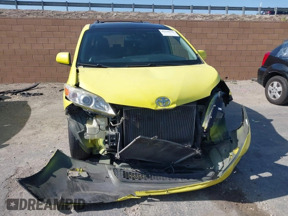 2017 Toyota Sienna LE Auto Access Seat с VIN 5TDKZ3DCXHS862073, выставлен на аукционе IAAI как лот 42328653 с пробегом 183 126 миль миль и . История ставок и продаж доступна на DreamBid. Изображение 6.