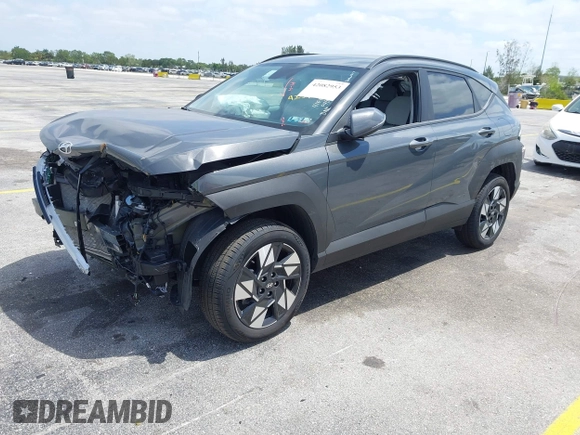 2025 Hyundai Kona SEL with VIN KM8HBCAB2SU211786, listed as a IAAI auction lot 42082953 with 15,686 mi miles and . Bid and sale history available at carsss.com. Image 19.